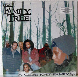 Zeige Details für All Natural Present: The Family Tree A Close Knit Family Bild von All Natural Present: The Family Tree A Close Knit Family